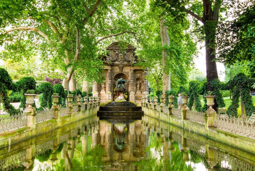 Why the Luxembourg Gardens Become Unmissable from June