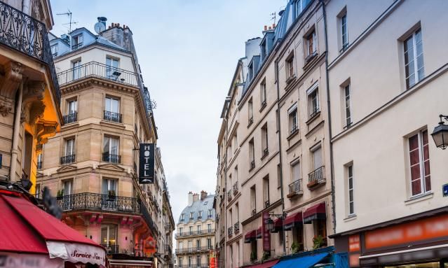 Le printemps dans le Quartier Latin, une ambiance retrouvée - article