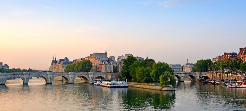 Unusual Paris for All Saints’ Day: 10 Mysterious Places to Discover